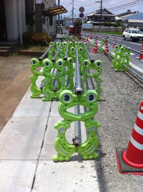 cute-japanese-road-construction-signs-2