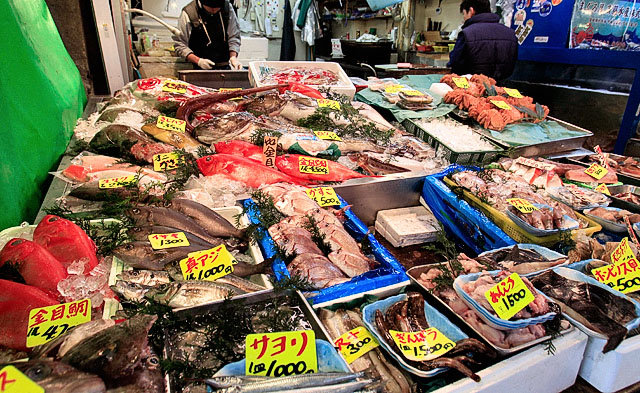 2011-03-30-ap-japan-seafoodjpg-fca77e02794151e7